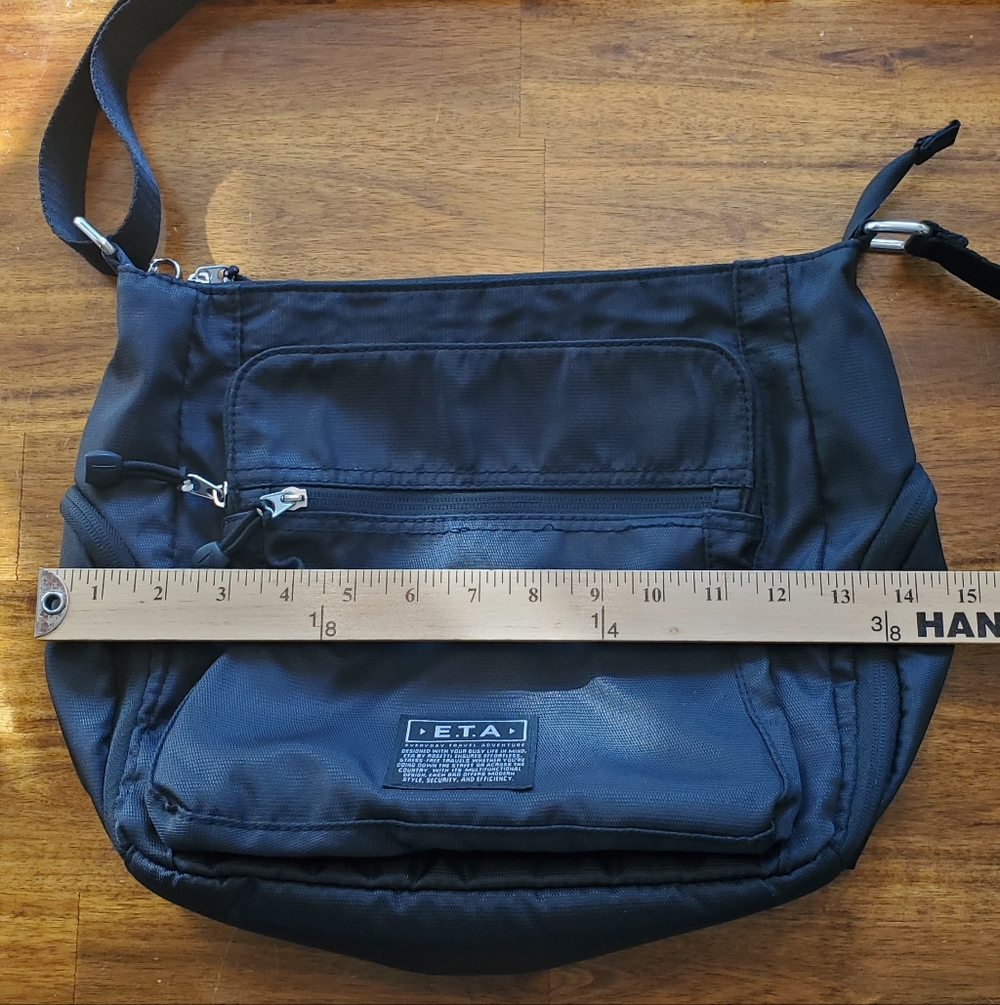 ETA Black Travel Bag - Crossbody - Unisex - Picture 8 of 15